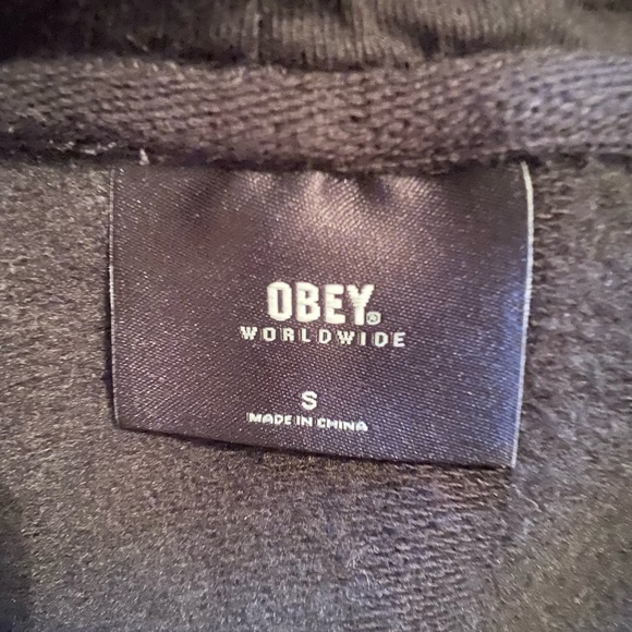 Obey worldwide hoodie. Great condition. Worn only twice! - Picture 4 of 4